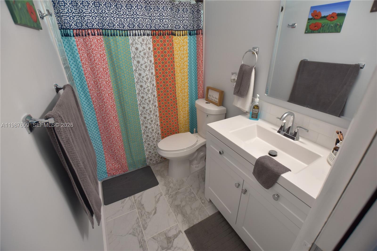 CRESTHAVEN VILLAS CONDO 3 - Residential Lease