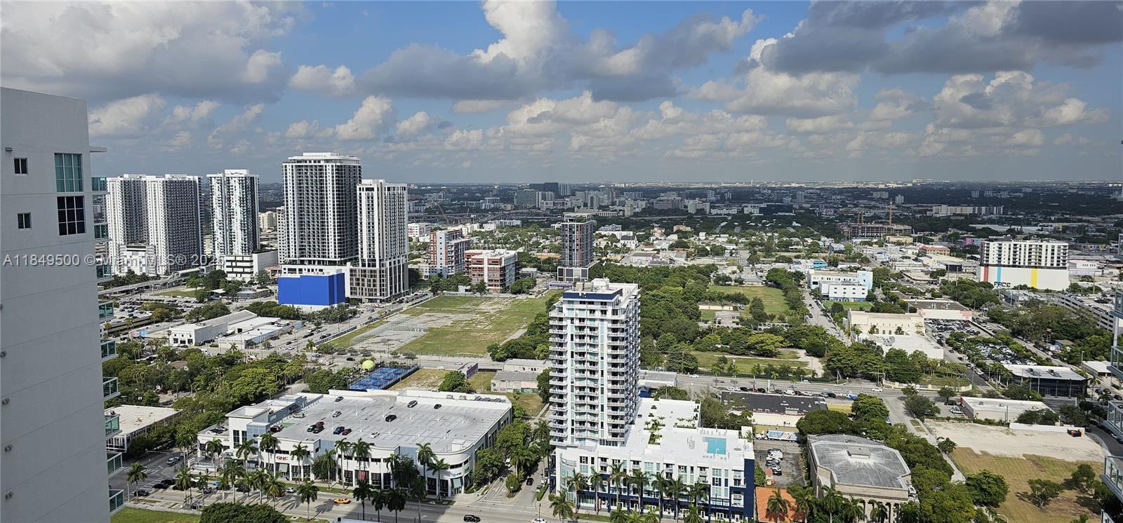 1800 CLUB CONDO - Residential