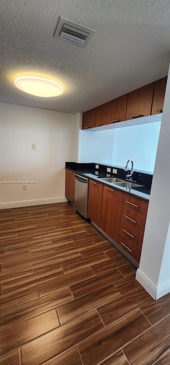 1800 N Bayshore Dr 3808