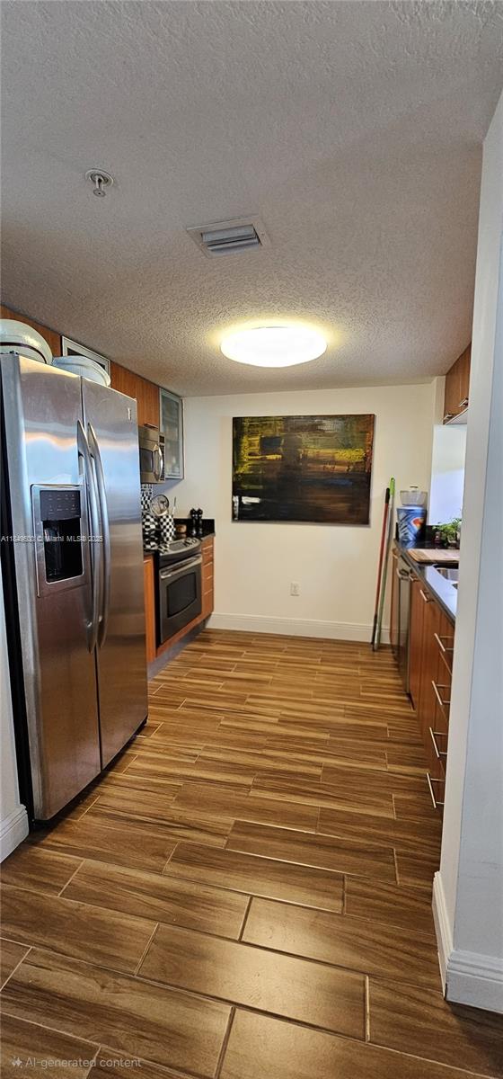 1800 N Bayshore Dr 3808