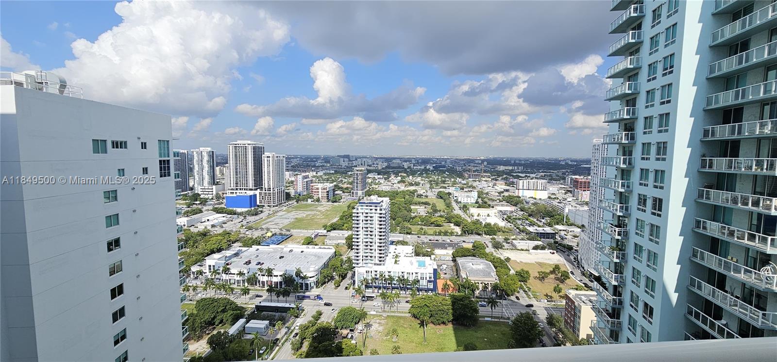 1800 CLUB CONDO - Residential