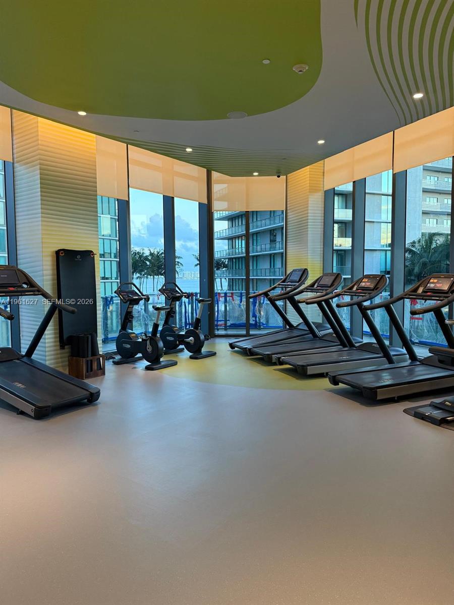 PARAISO BAYVIEWS CONDO - Residential