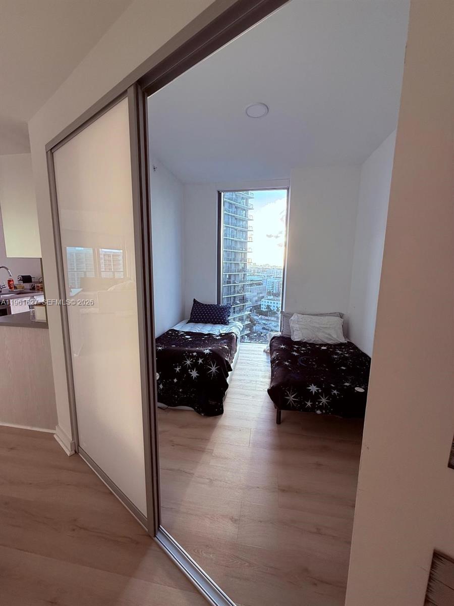 PARAISO BAYVIEWS CONDO - Residential