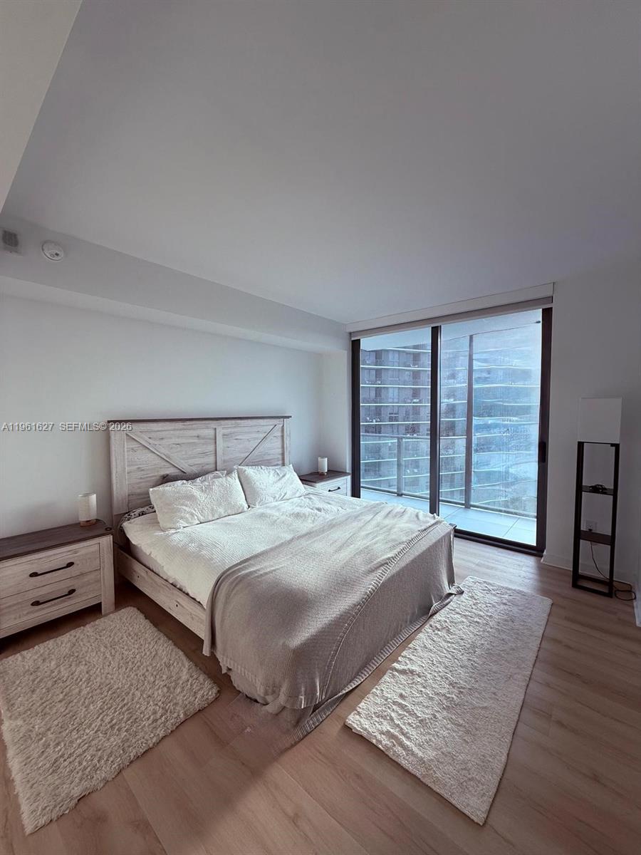 PARAISO BAYVIEWS CONDO - Residential