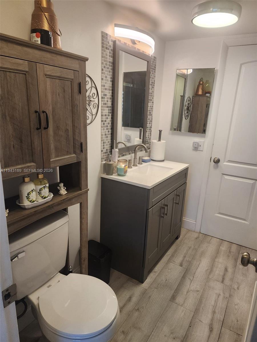 LEISUREVILLE LAKE CONDO - Residential