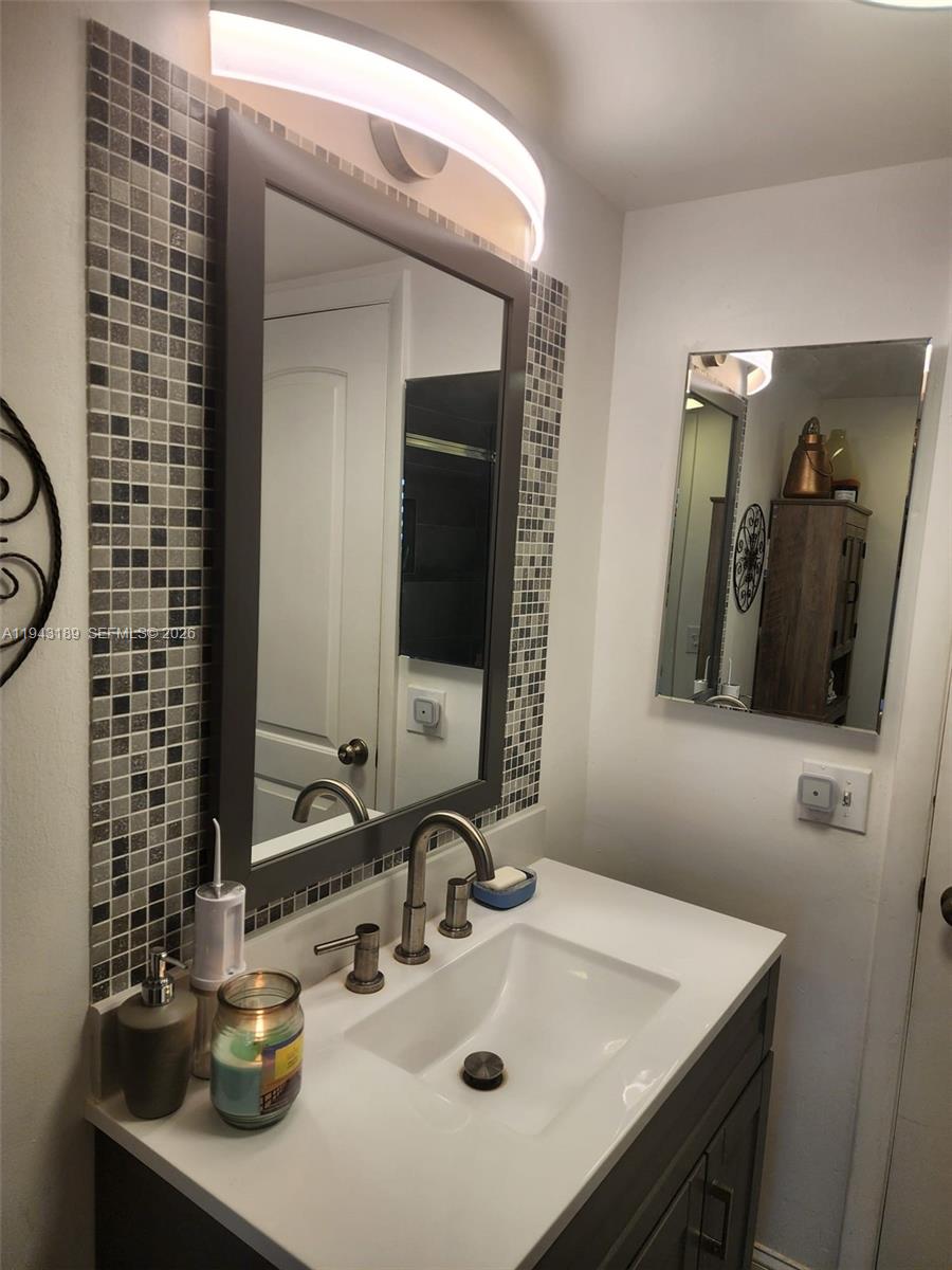 LEISUREVILLE LAKE CONDO - Residential