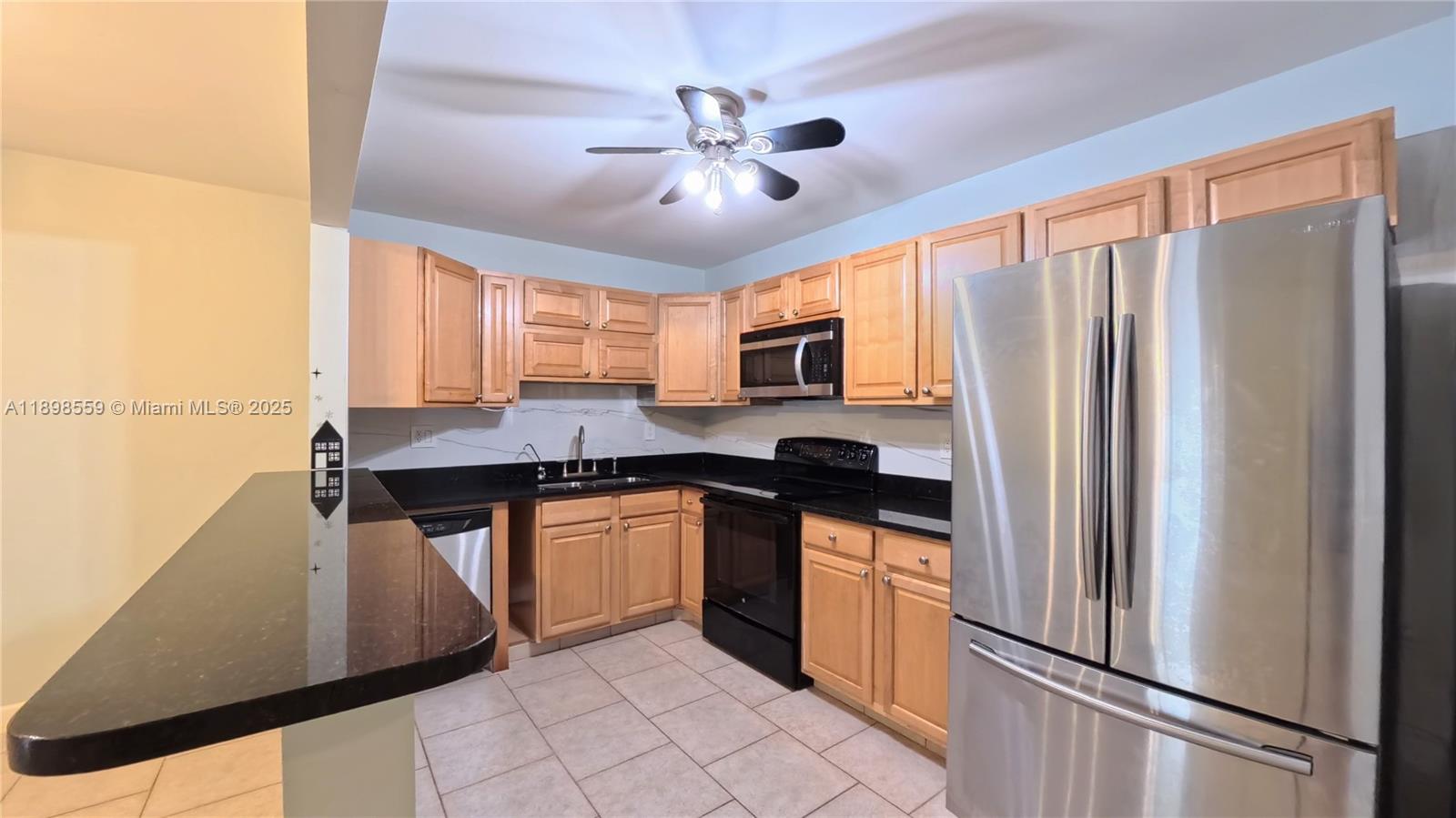 4135 NW 88th Ave 103