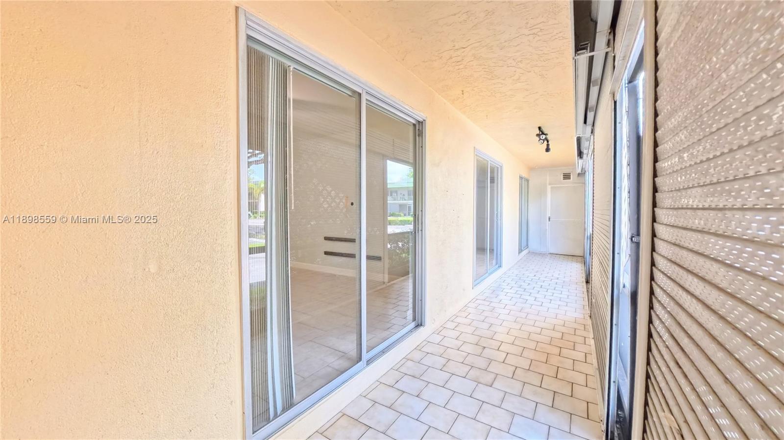 RAMBLEWOOD EAST CONDO - Residential