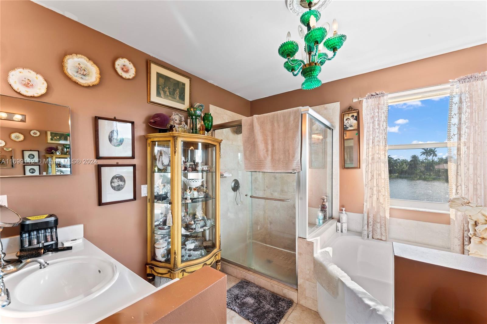 REPLAT OF COUNTRY LAKES - Residential