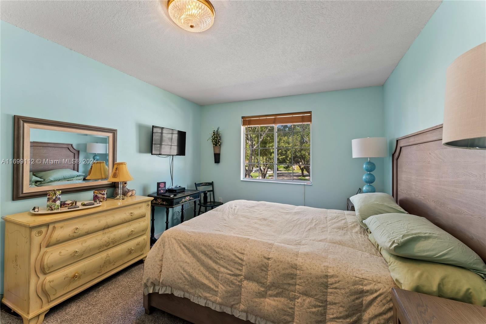 REPLAT OF COUNTRY LAKES - Residential