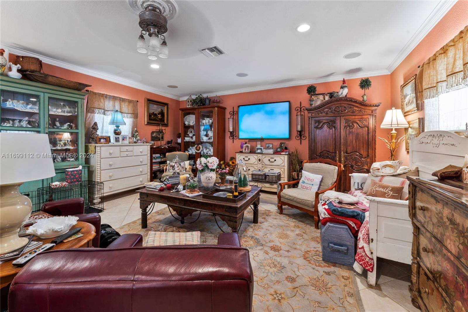 REPLAT OF COUNTRY LAKES - Residential