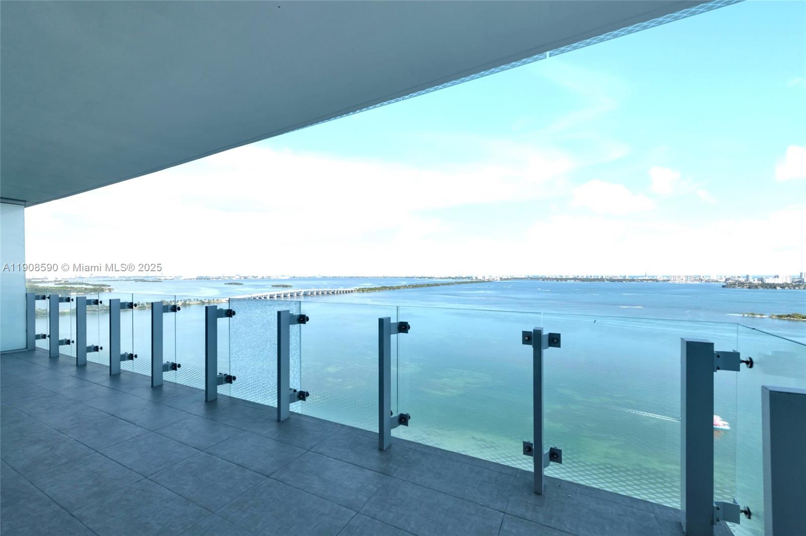 ESCOTTONIA PARK - Residential Lease