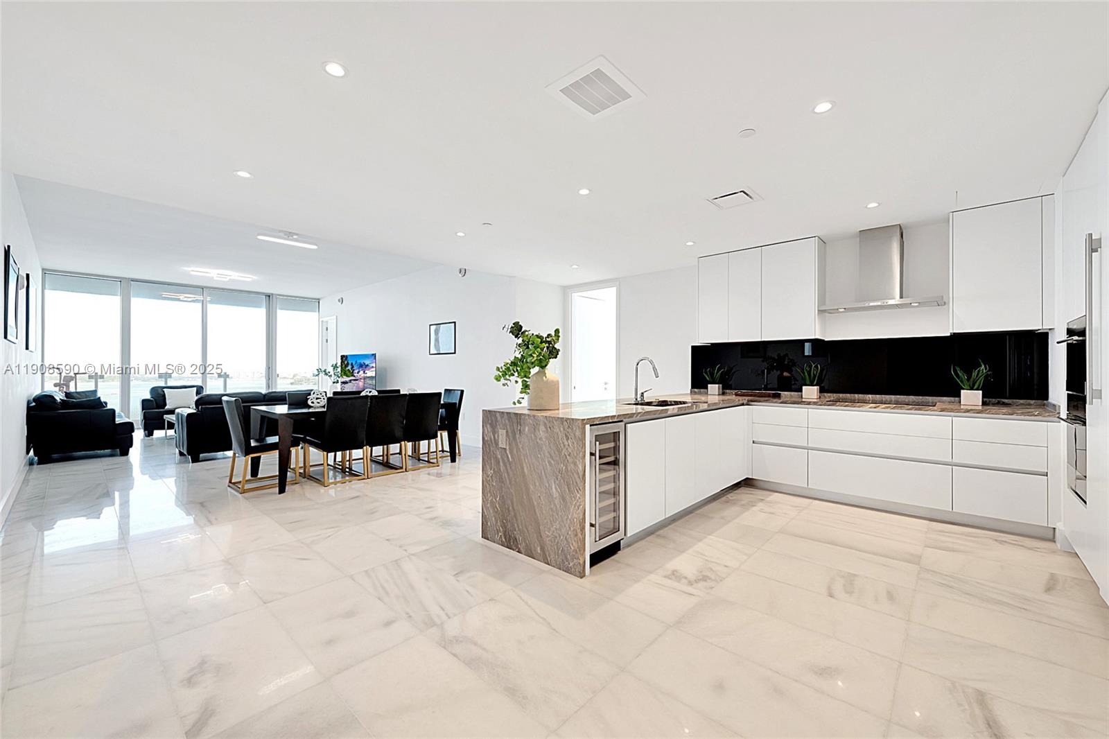 700 NE 26th Ter 2603