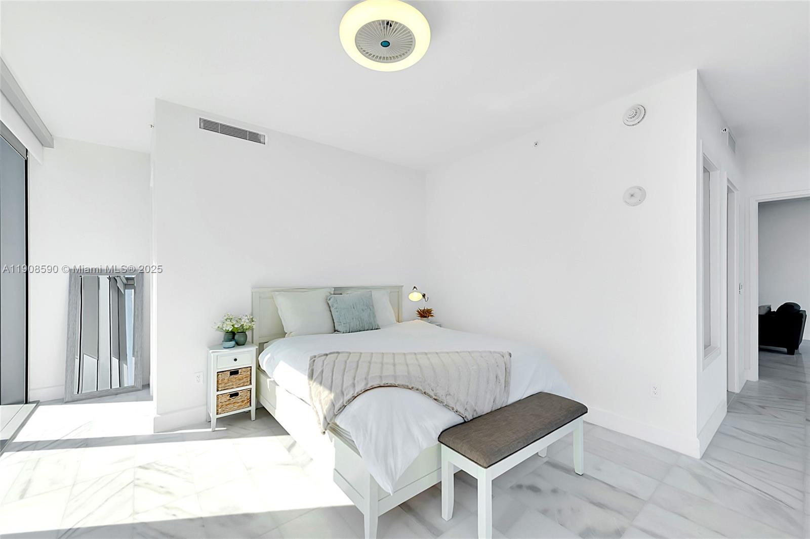 ESCOTTONIA PARK - Residential Lease