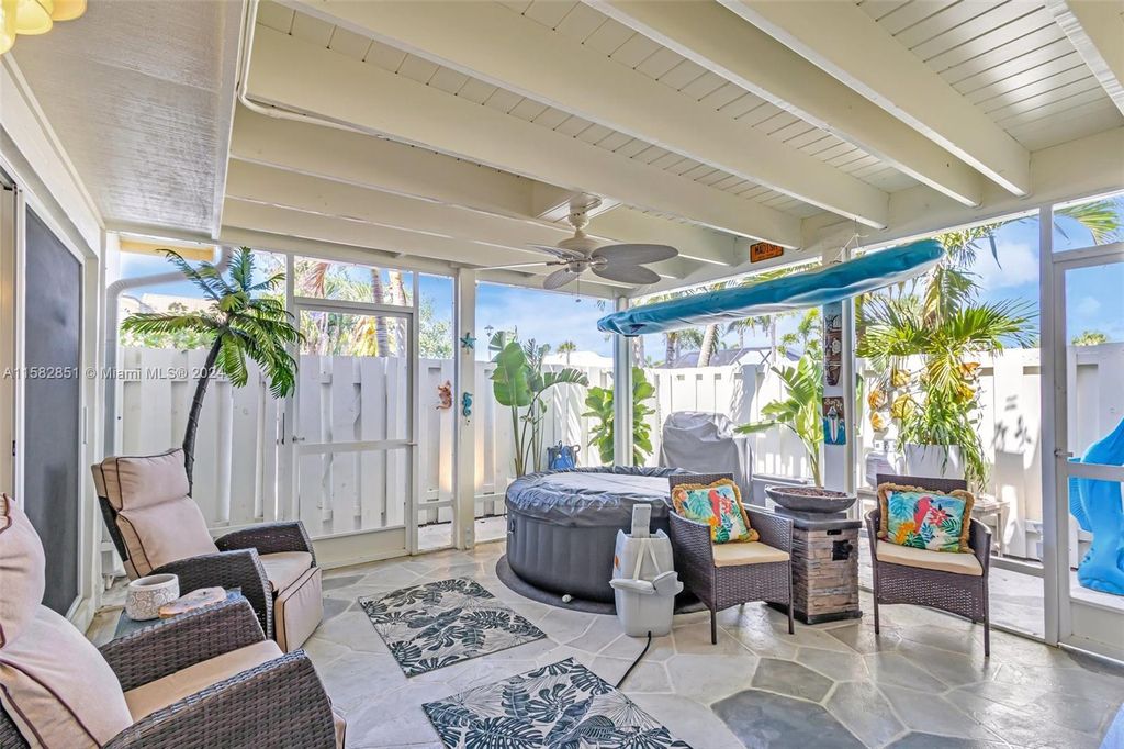 Photo of 237 Seabreeze Cir, Jupiter, FL 33477 (MLS # A11582851)