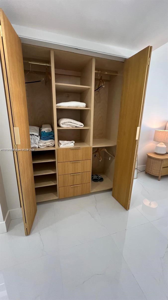 PLAYA DEL MAR CONDO - Residential