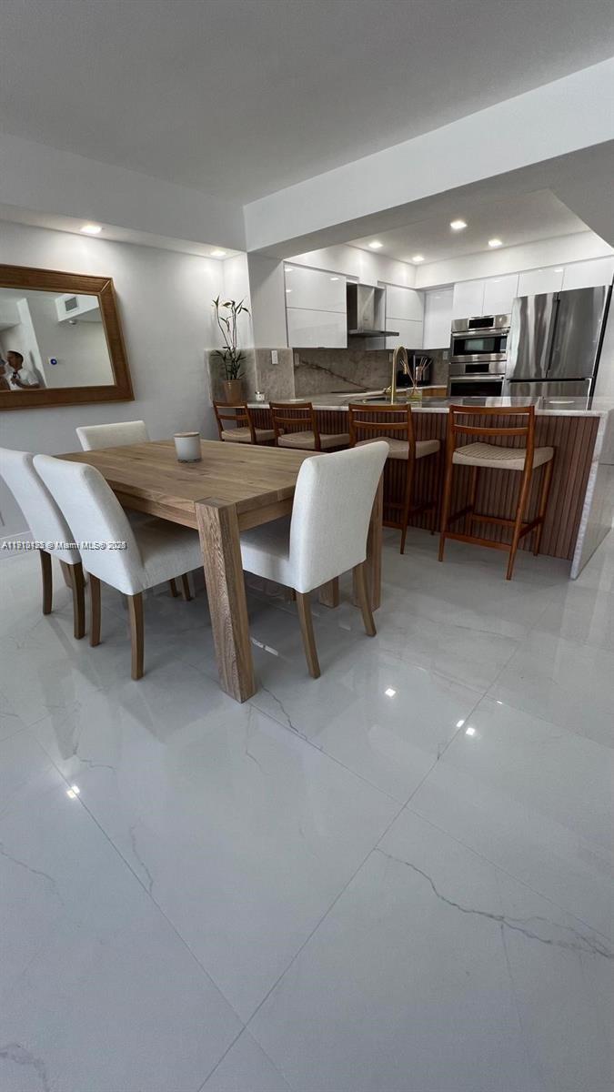 PLAYA DEL MAR CONDO - Residential