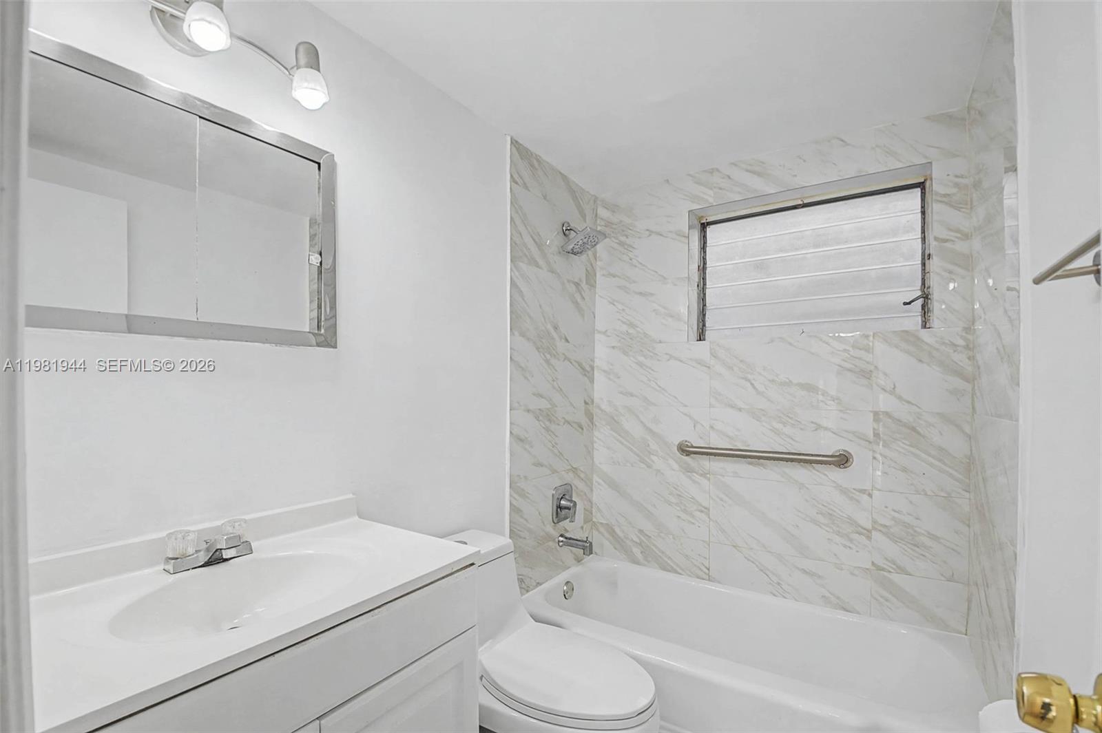 LITTLE RIVER CO-OP - Residential Lease