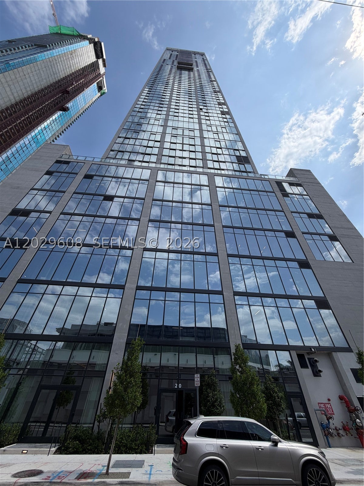 20 NE 11TH ST 3306B