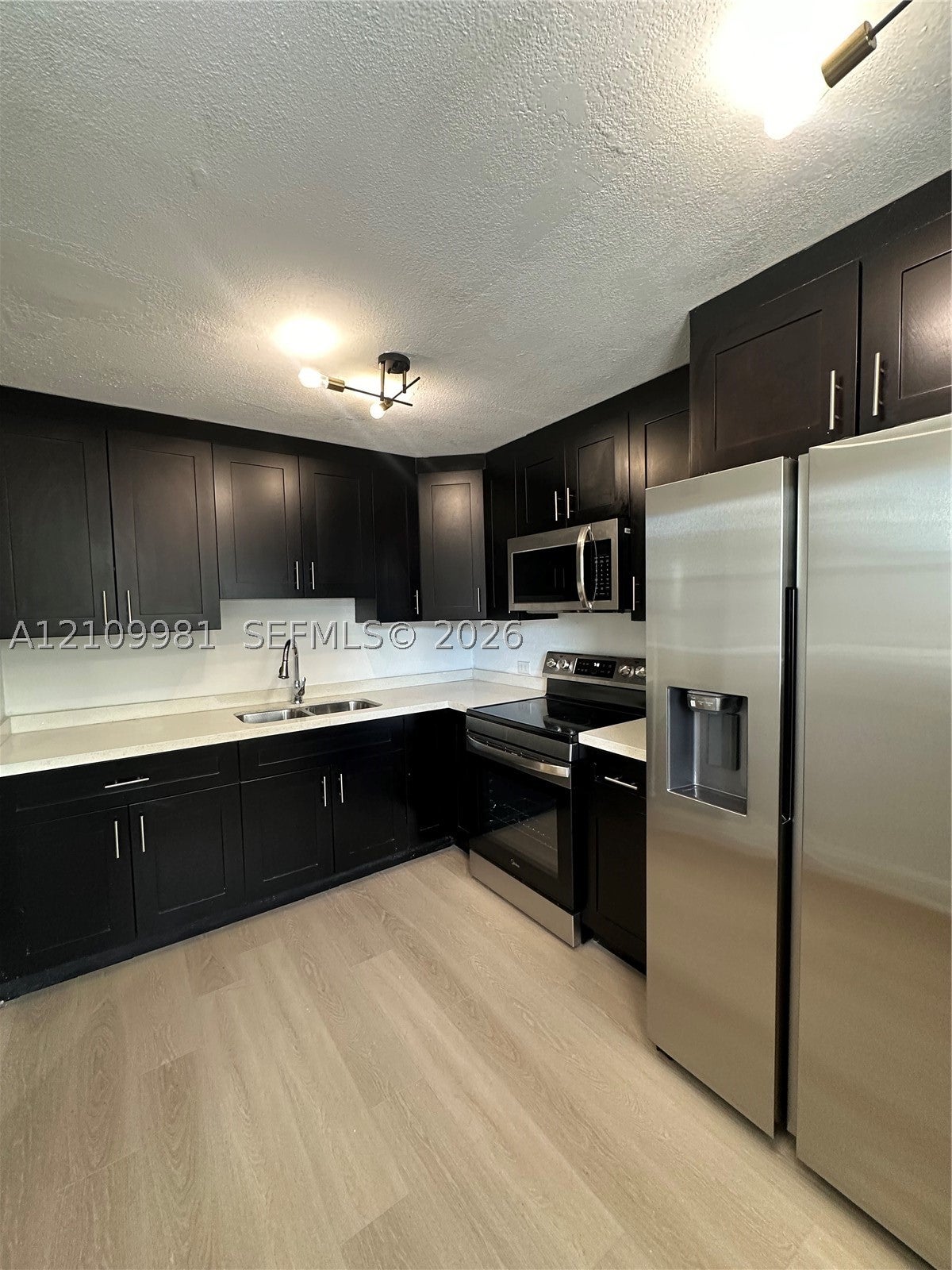 445 NE 195th St 326