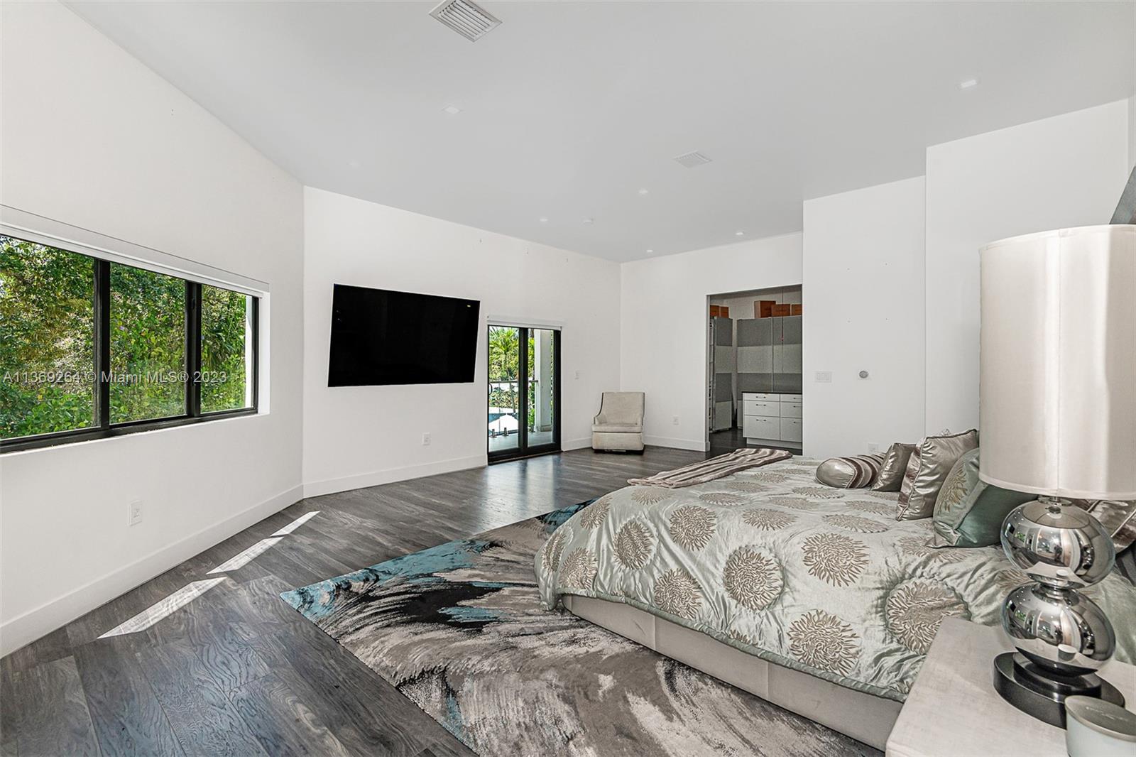 BAPTIST AREA - Residential