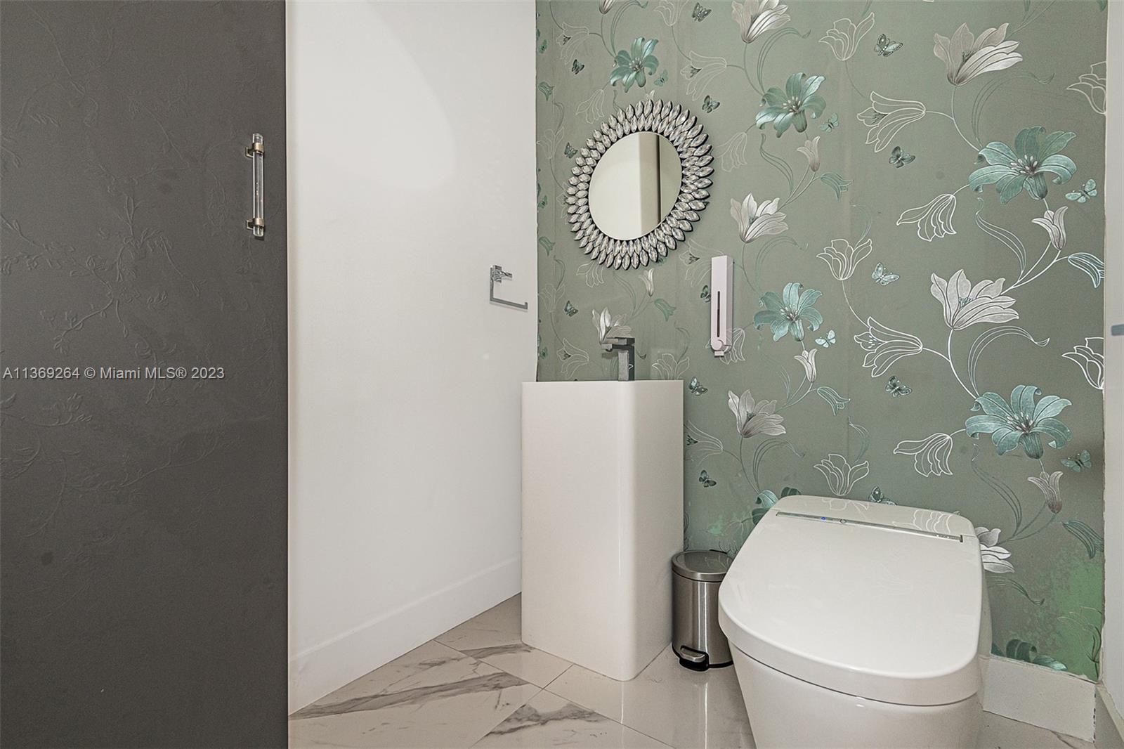 BAPTIST AREA - Residential