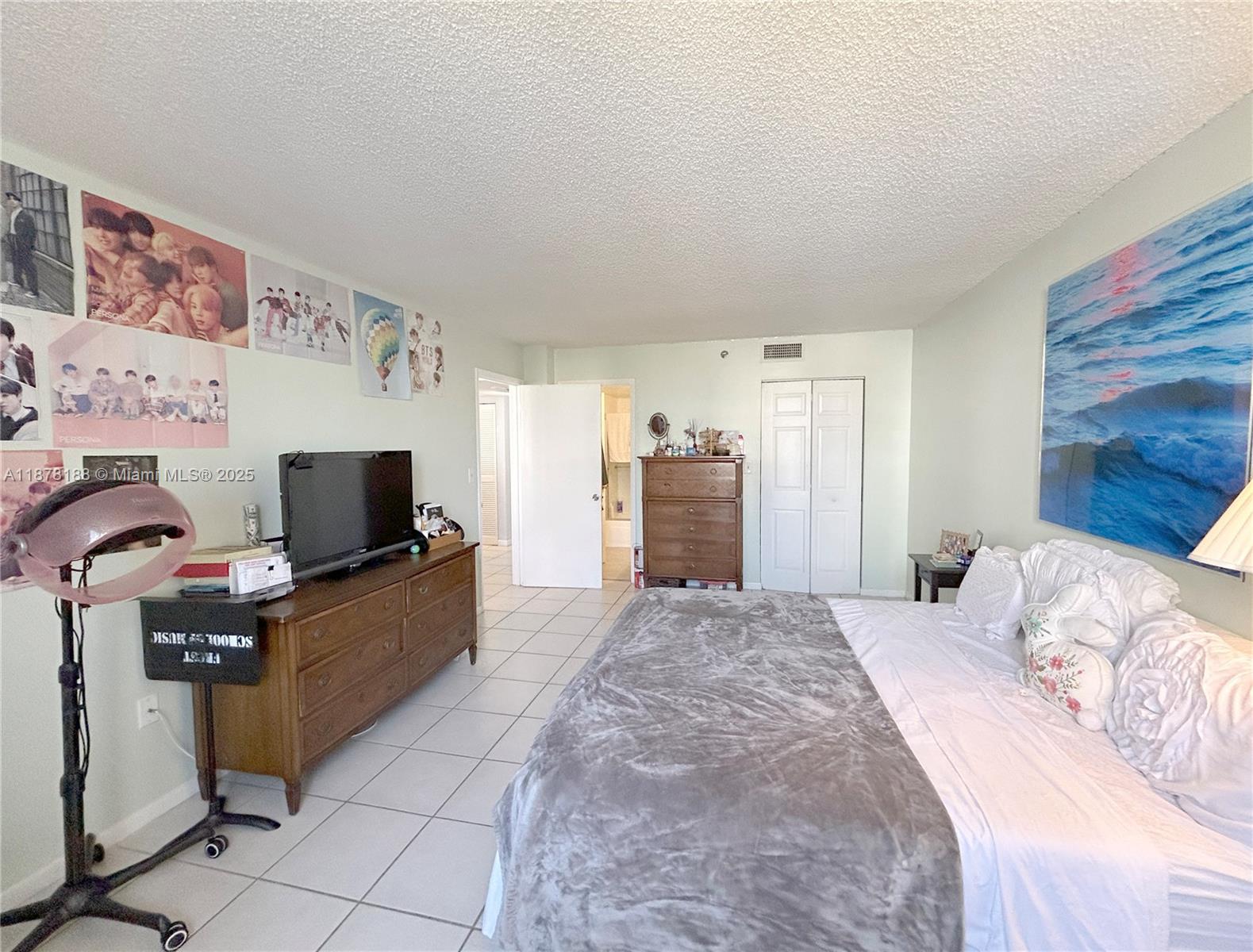 BRICKELL KEY II CONDO - Residential