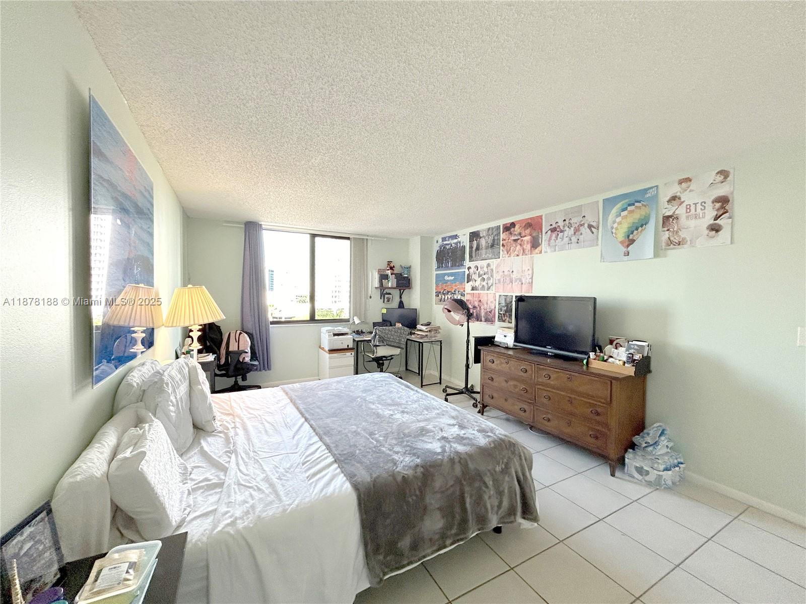 BRICKELL KEY II CONDO - Residential