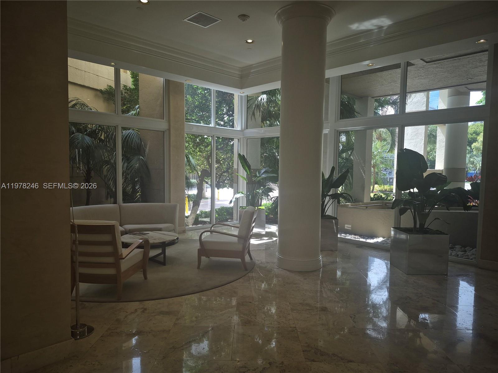 ISOLA CONDO - Residential