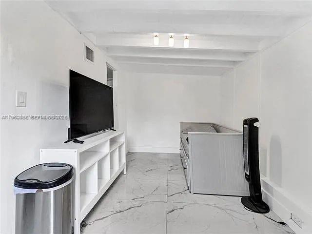 COLLIER MANOR FIRST ADD - Residential