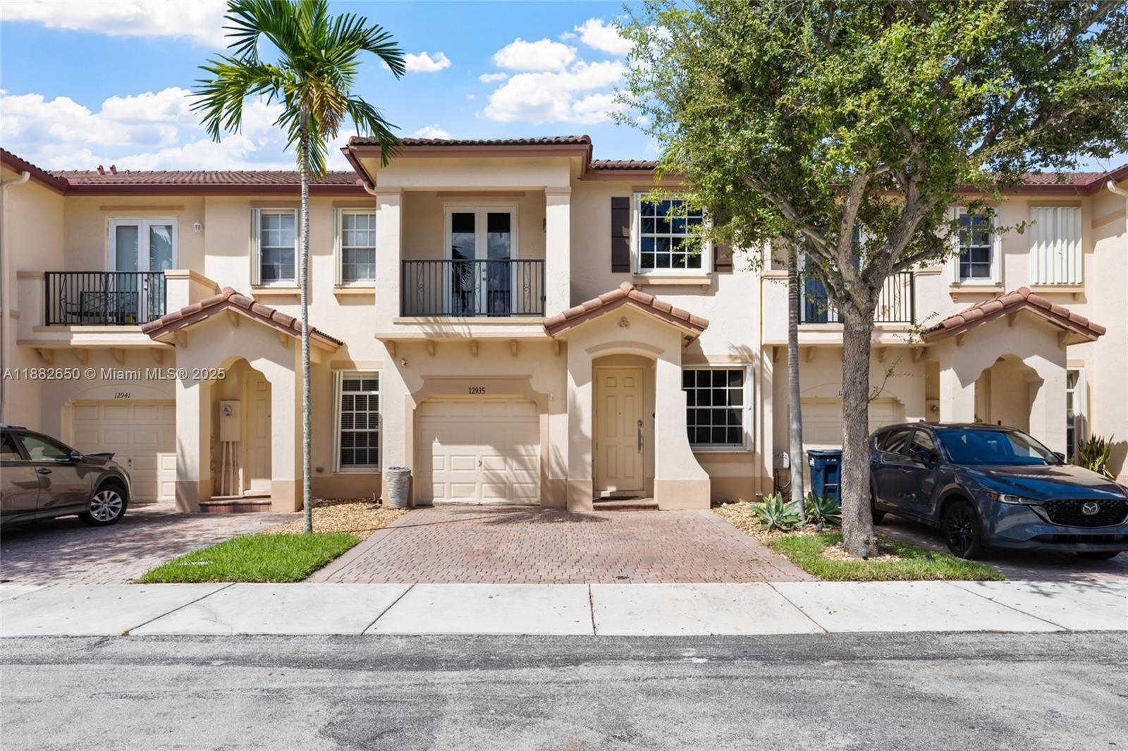 Fully remodeled townhouse in desirable West Kendall! This 3-bedroom, 2.5-bath home features a one-car garage transformed into a versatile flex space, ideal for a workshop or home office. Enjoy cooking in the sleek, modern kitchen with stylish finishes, then relax in the tranquil backyard with a spacious, low-maintenance patio—perfect for entertaining. The community offers resort-style living with two sparkling pools and well-equipped gym facilities. Move-in ready with comfort, style, and convenience all in one!