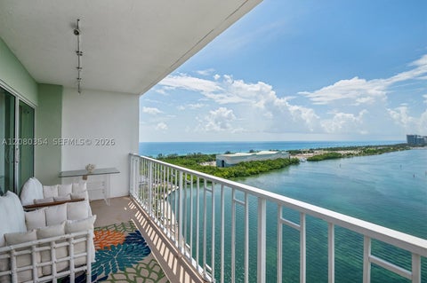Photo of 500 Bayview Dr #2122, Sunny Isles Beach, FL 33160 (MLS # A12080354)