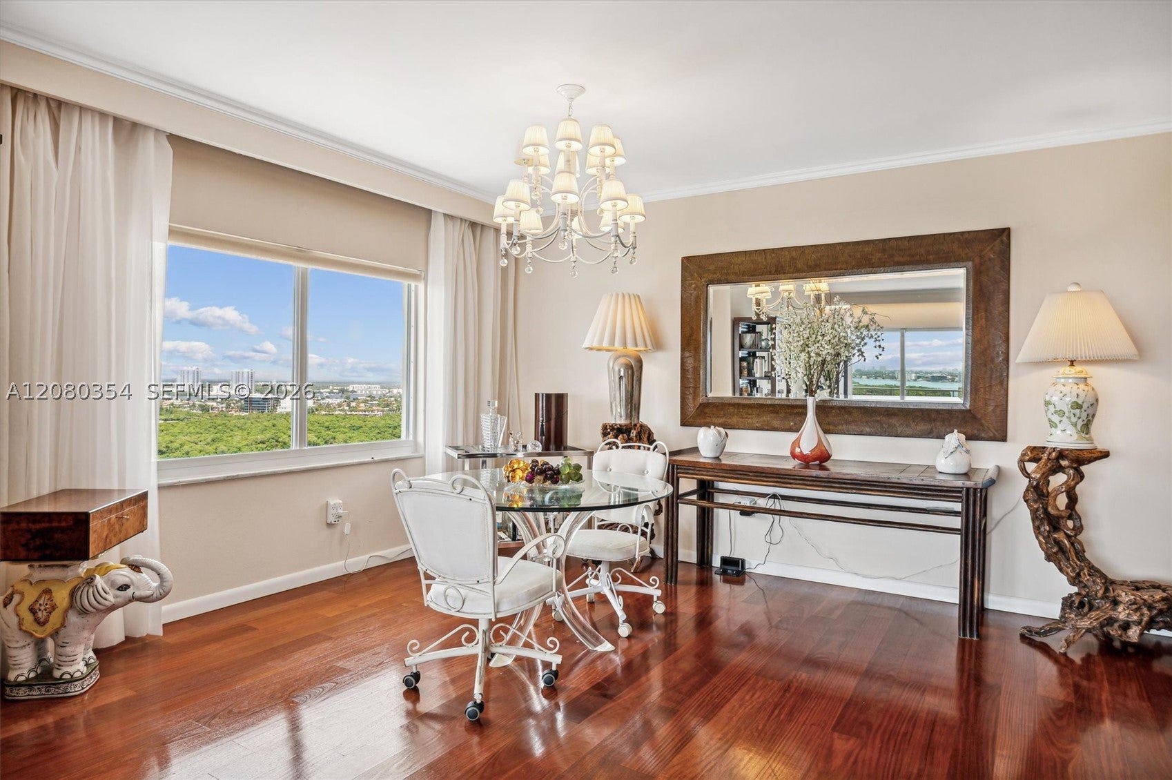 500 Bayview Dr 2122
