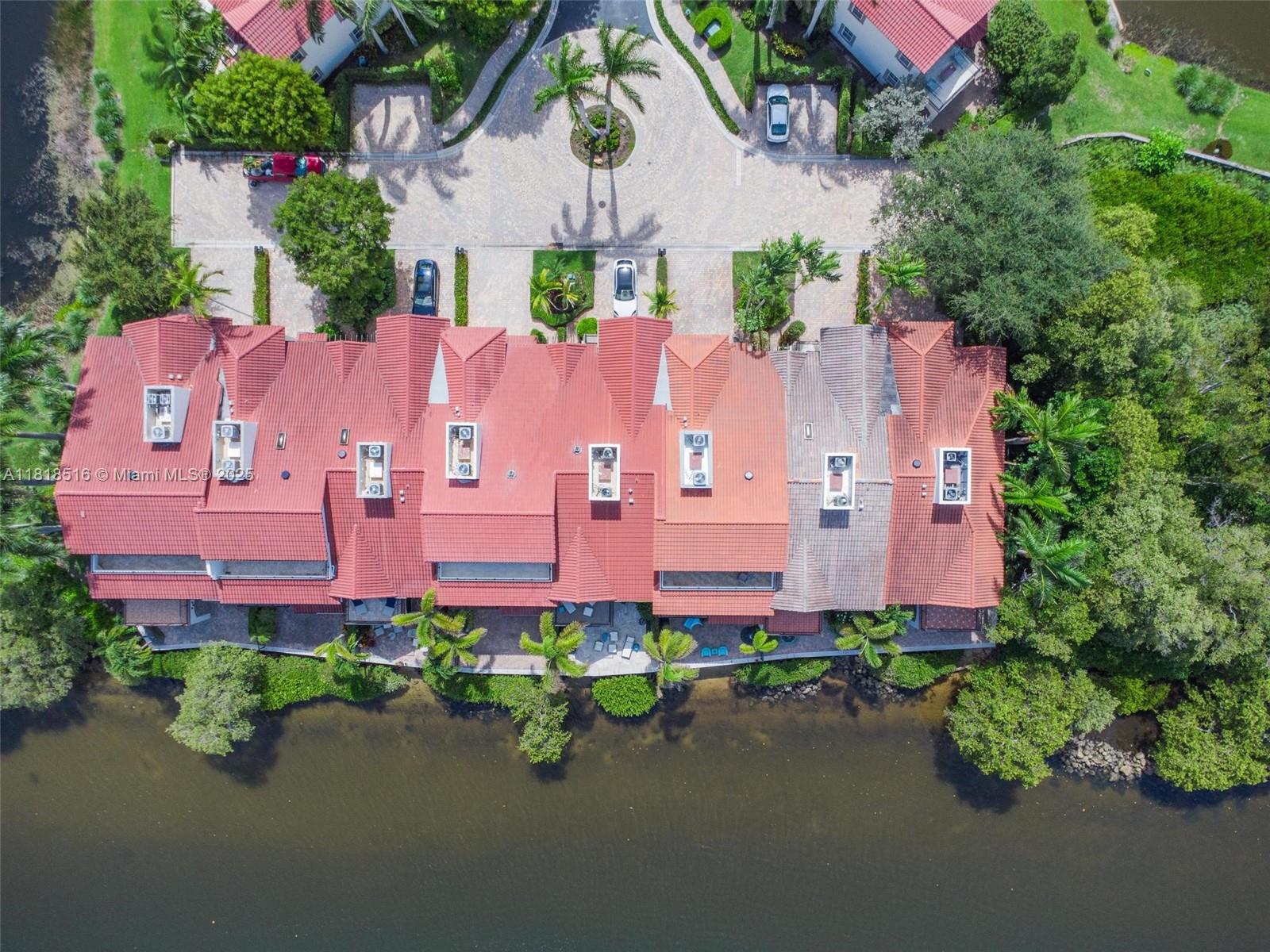 ESTUARY - Residential