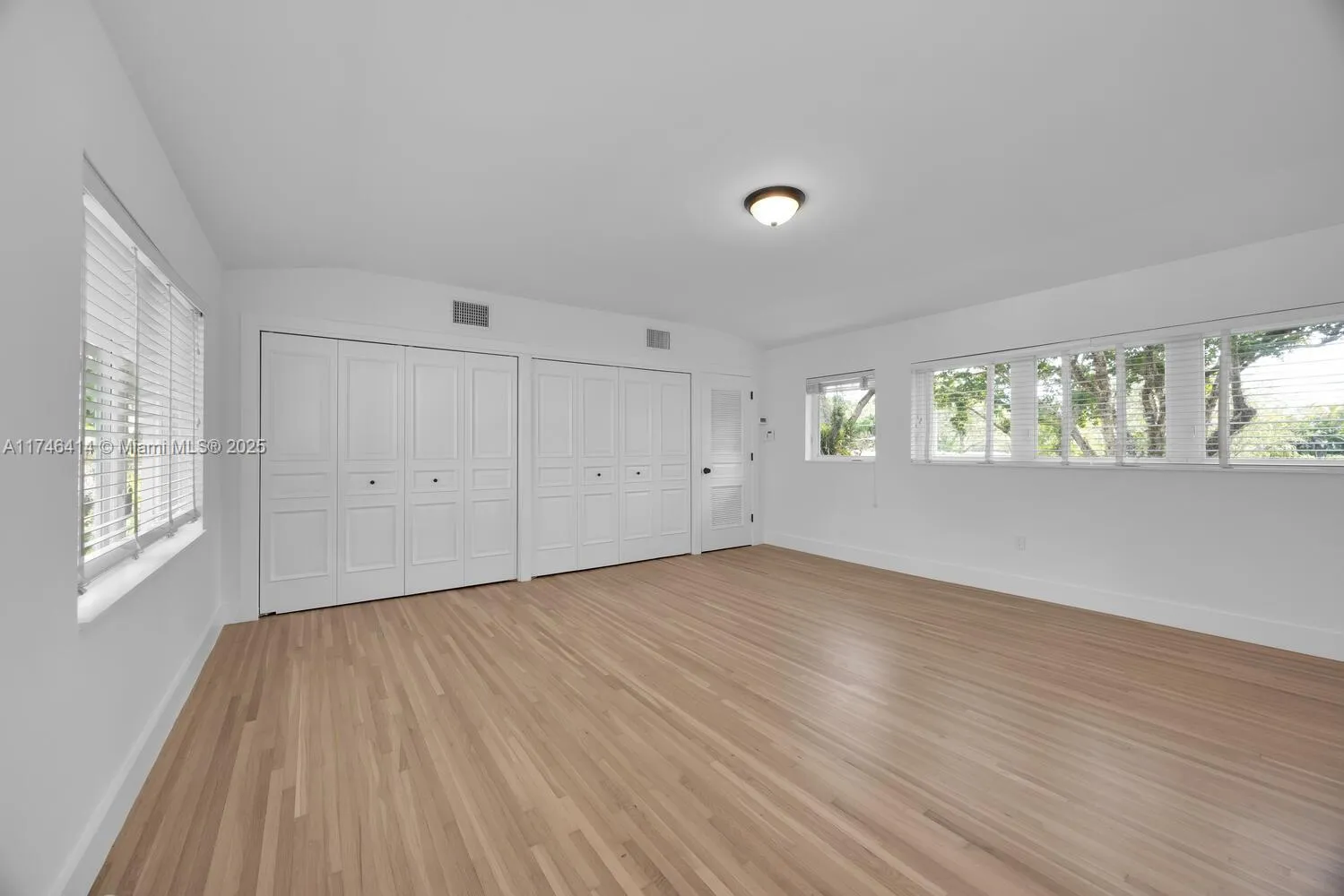 Coral Gables, Florida 33146, United States, 3 Bedrooms Bedrooms, ,2 BathroomsBathrooms,Residential,Active,1626