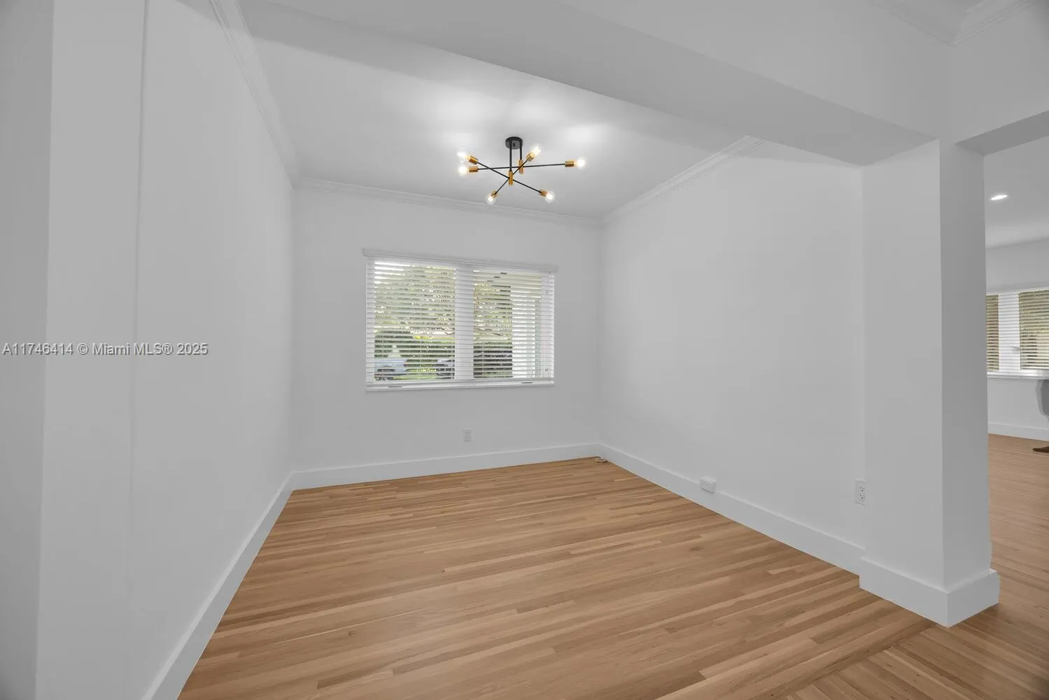 Coral Gables, Florida 33146, United States, 3 Bedrooms Bedrooms, ,2 BathroomsBathrooms,Residential,Active,1626