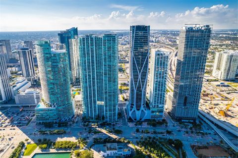 900 Biscayne Blvd 5208 Miami FL 33132