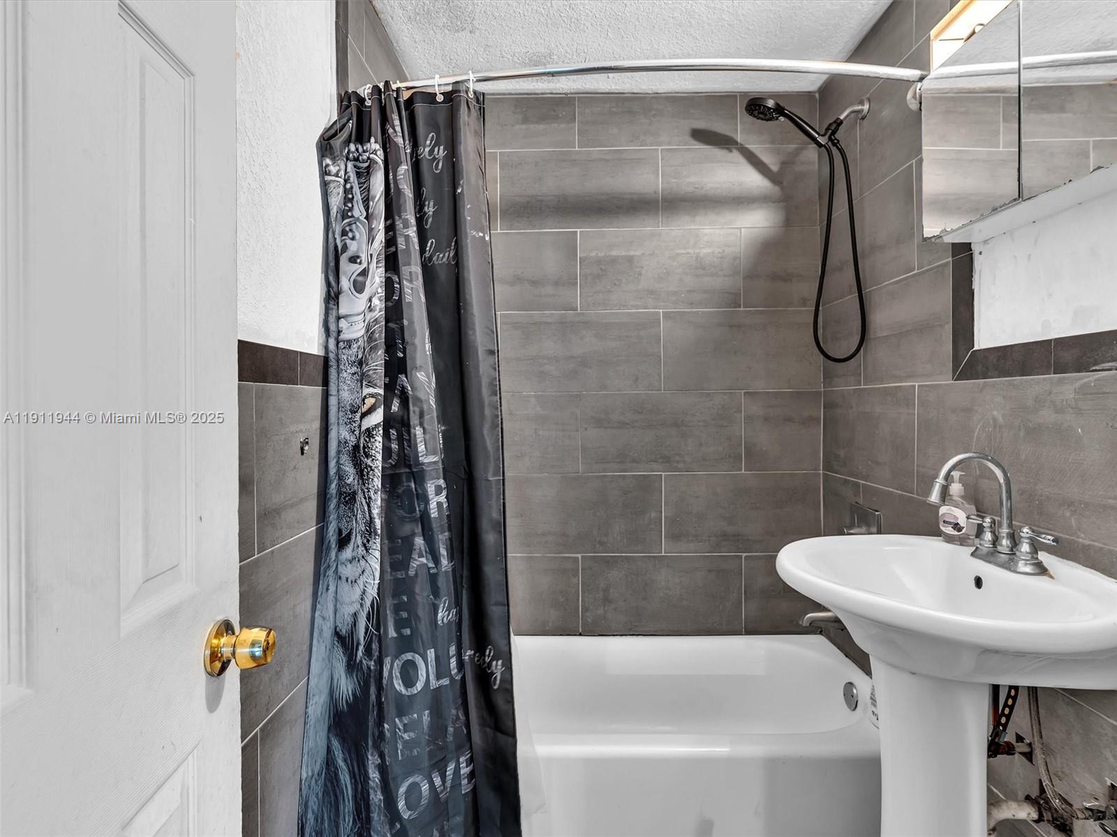 MAGNOLIA GARDENS CONSOLID - Residential