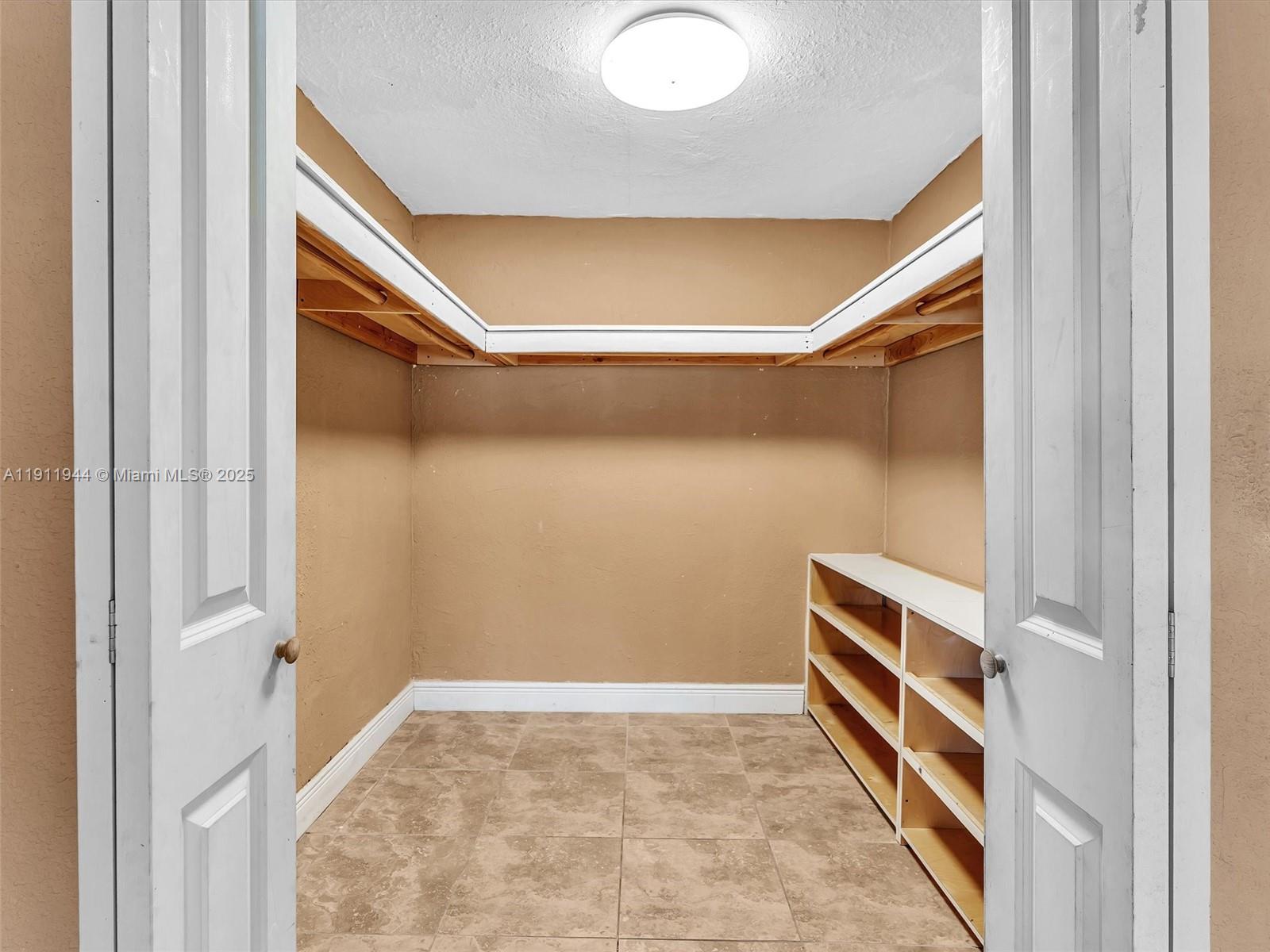 MAGNOLIA GARDENS CONSOLID - Residential