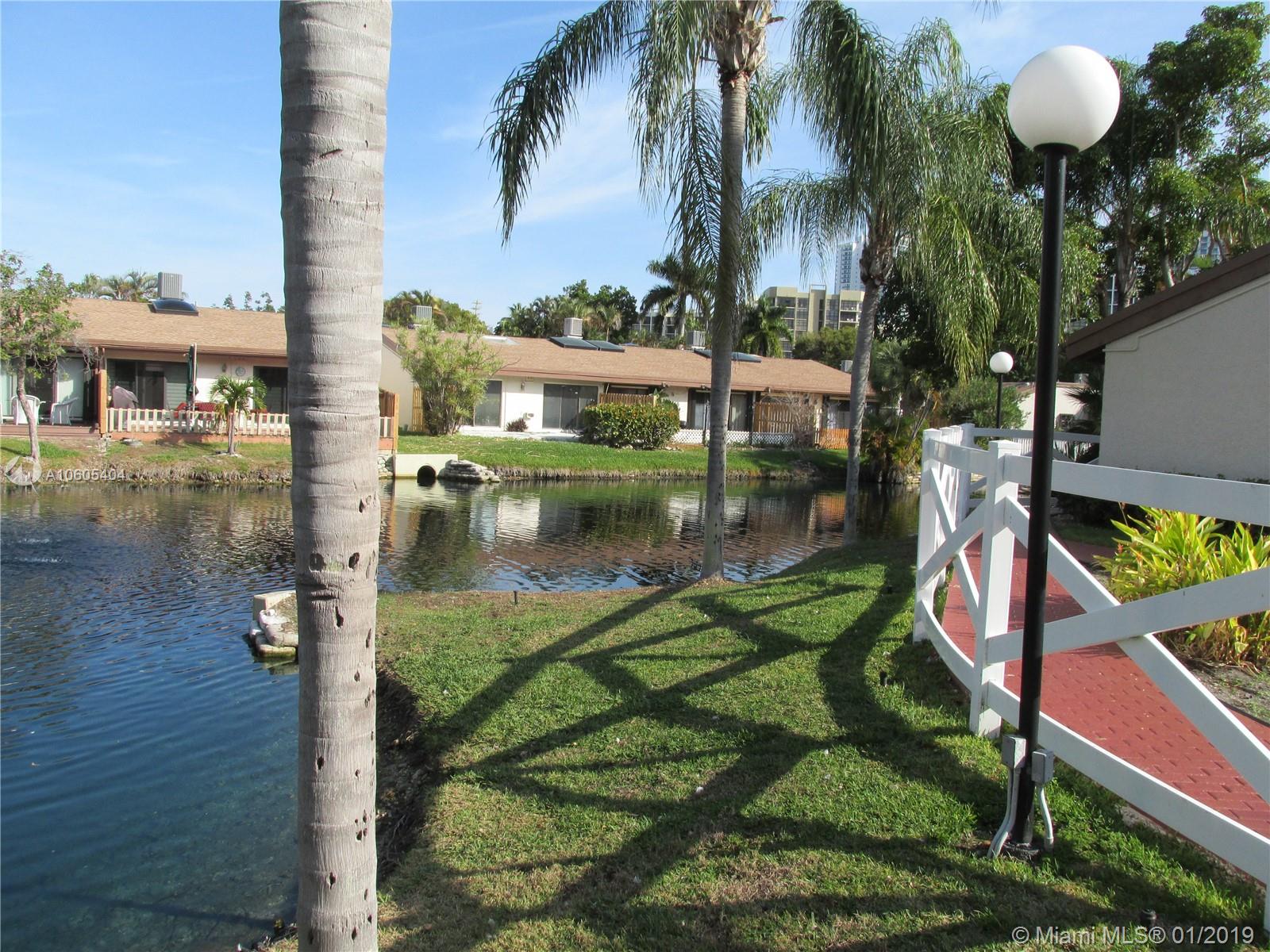 HARBOURWOOD - Residential Lease