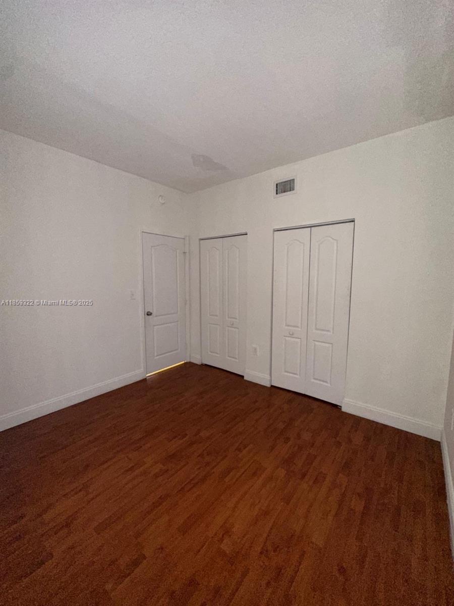 POINCIANA LAKES VILLAS CO - Residential