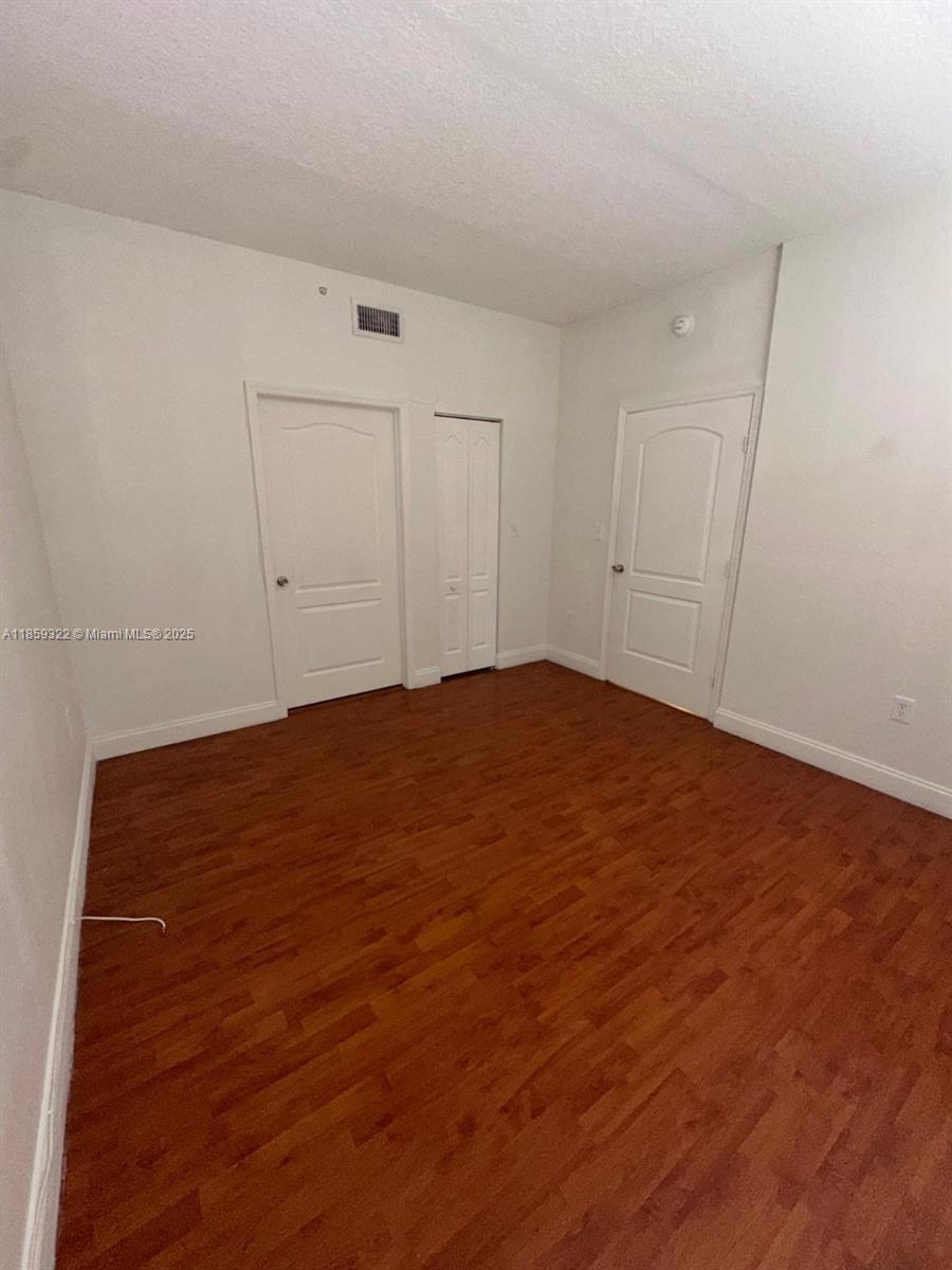 POINCIANA LAKES VILLAS CO - Residential