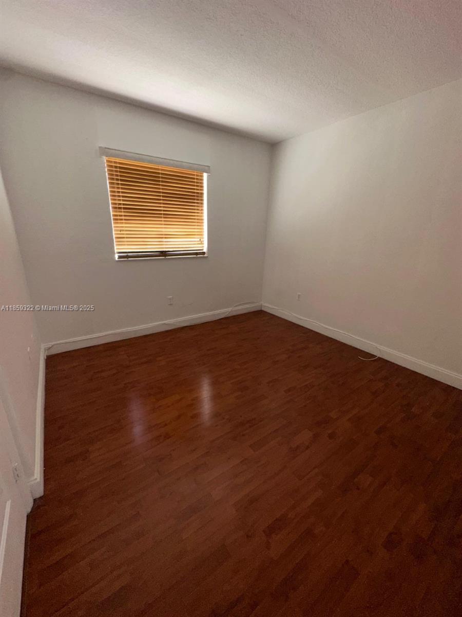 POINCIANA LAKES VILLAS CO - Residential