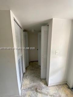 CYPRESS CHASE CONDO NO 5 - Residential