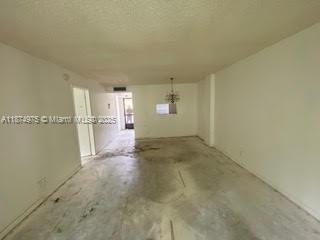 CYPRESS CHASE CONDO NO 5 - Residential