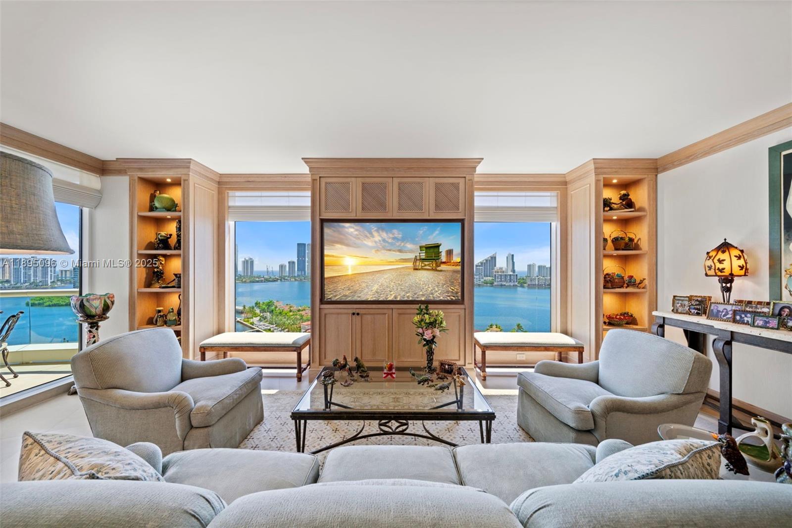 BELLAMARE @ WILLIAMS ISLA - Residential