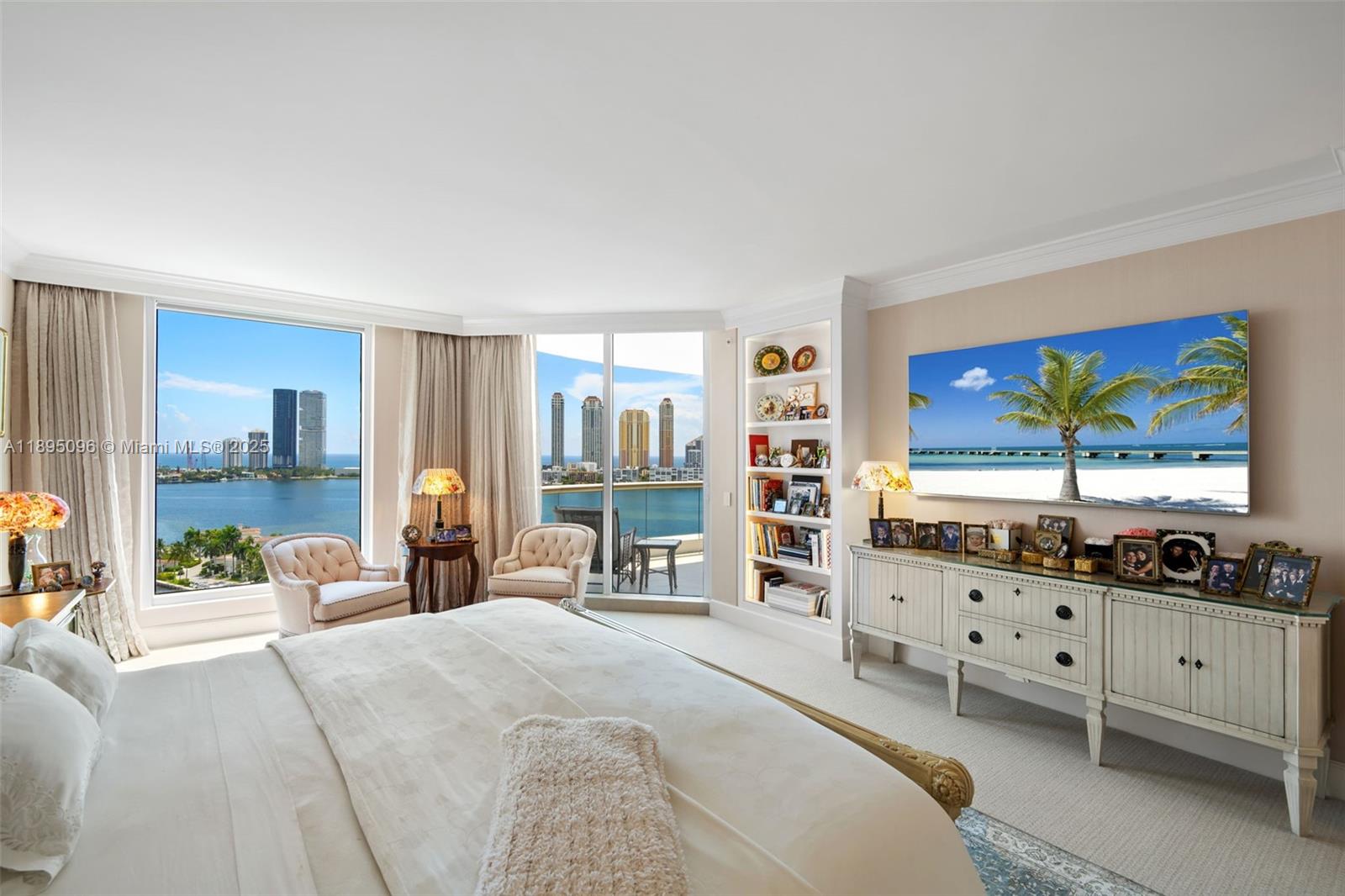 BELLAMARE @ WILLIAMS ISLA - Residential