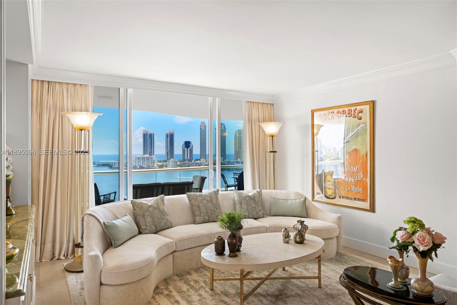 6000 Island Blvd 1803