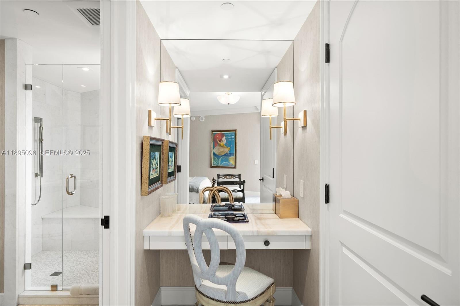 BELLAMARE @ WILLIAMS ISLA - Residential