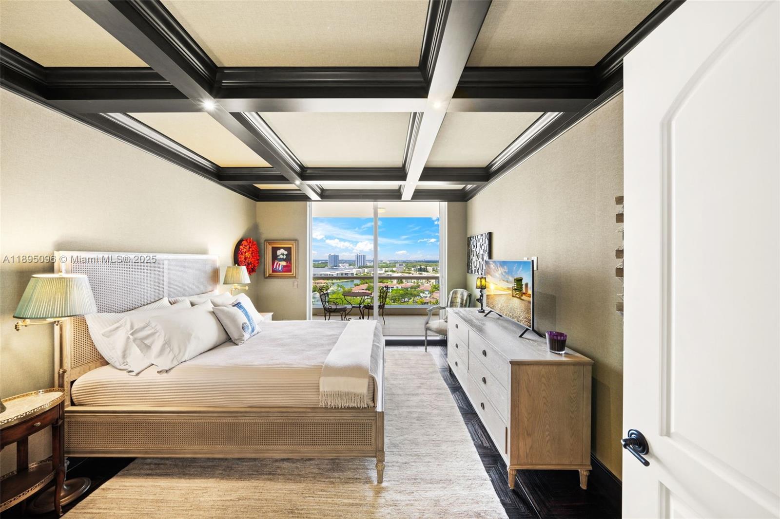 BELLAMARE @ WILLIAMS ISLA - Residential